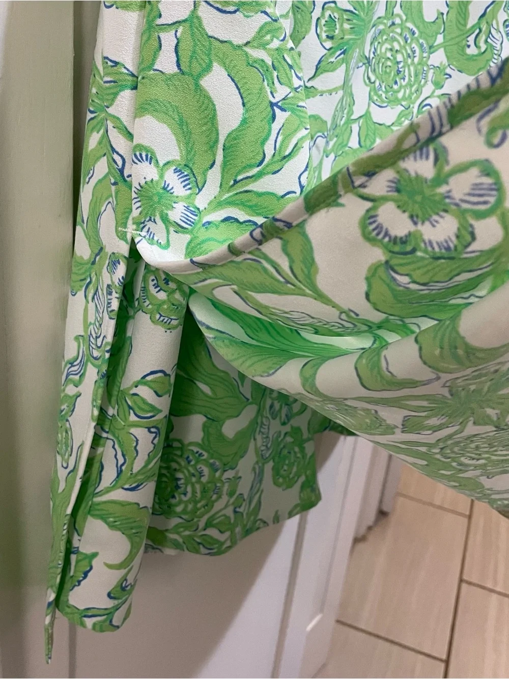 Lilly Pulitzer Green white blue anders skirted romper size large - Picture 6 of 10